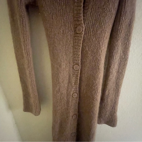 Babaton Tan Ribbed Cardigan - Picture 4 of 7